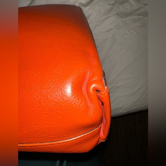 💎 RARE MCM (+COA) Limited Ed Aren Leopard Visetos Tote with Orange Leather Trim - Picture 8 of 14